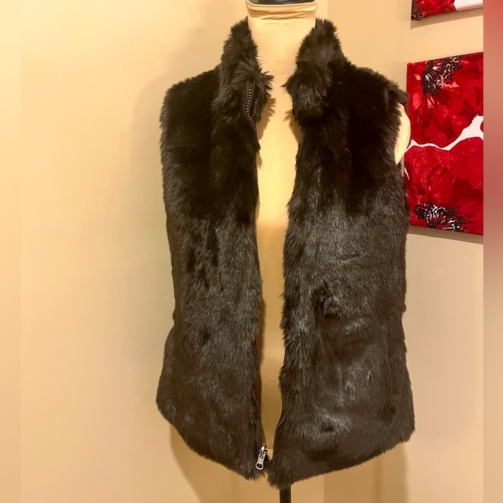Liz Claiborne Reversible Dark Brown Faux Fur Vest, size M
